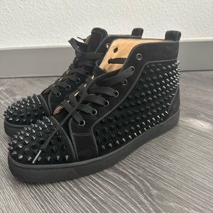 Sneakers Christian Louboutin full black velvet Louis spikes